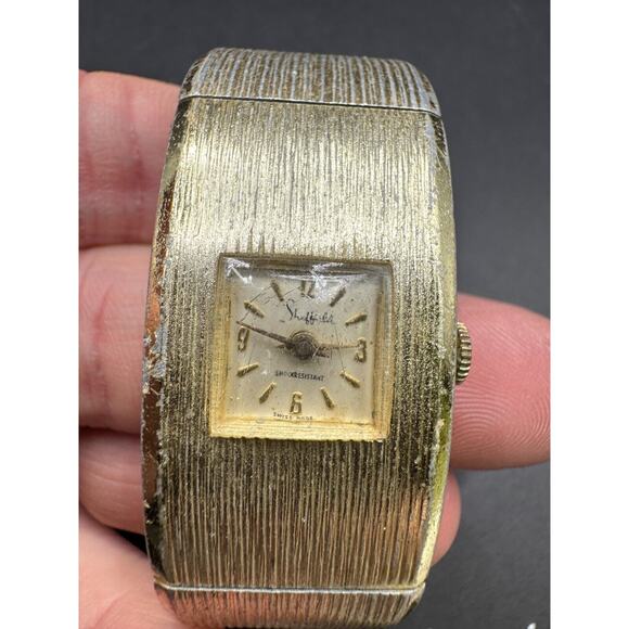 Vtg Sheffield Watch Cuff Bracelet Gold Tone Women\'s Swiss Made Shock Resistant